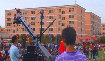 本工作室提供成都婚礼/会议/庆典/活动/聚会/年会/晚会等专业摄影摄像与后期制作服务